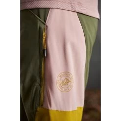 Maloja AhornM. Short Dames - Bloom Multi 8475 -Maloja maloja ahornm 945562